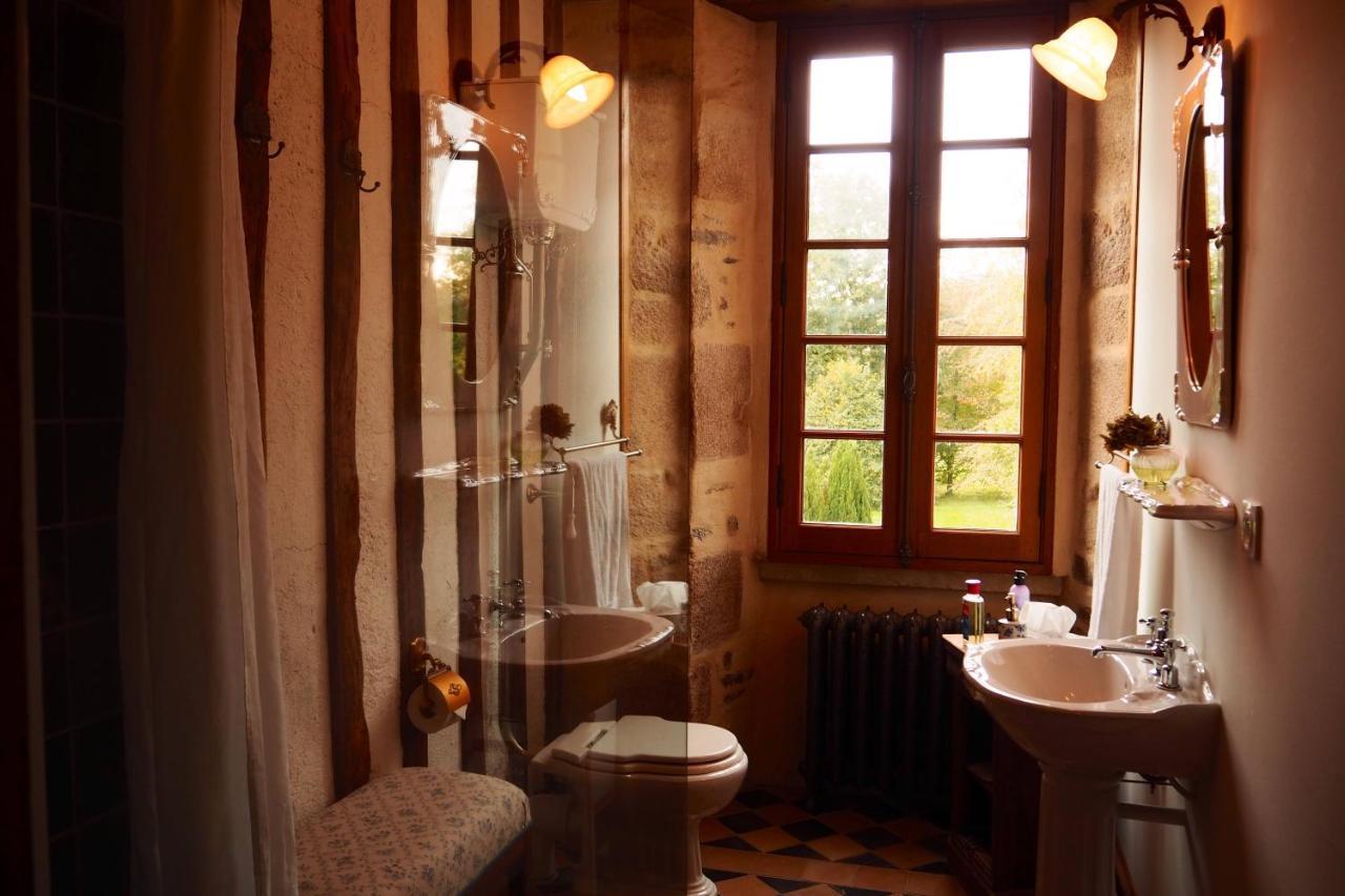 Chateau Isigny, Ideal Pour Les Familles Avec Enfants Et Les Animaux De Compagnie, Situe A Proximite Du Mont Saint-Michel Buitenkant foto