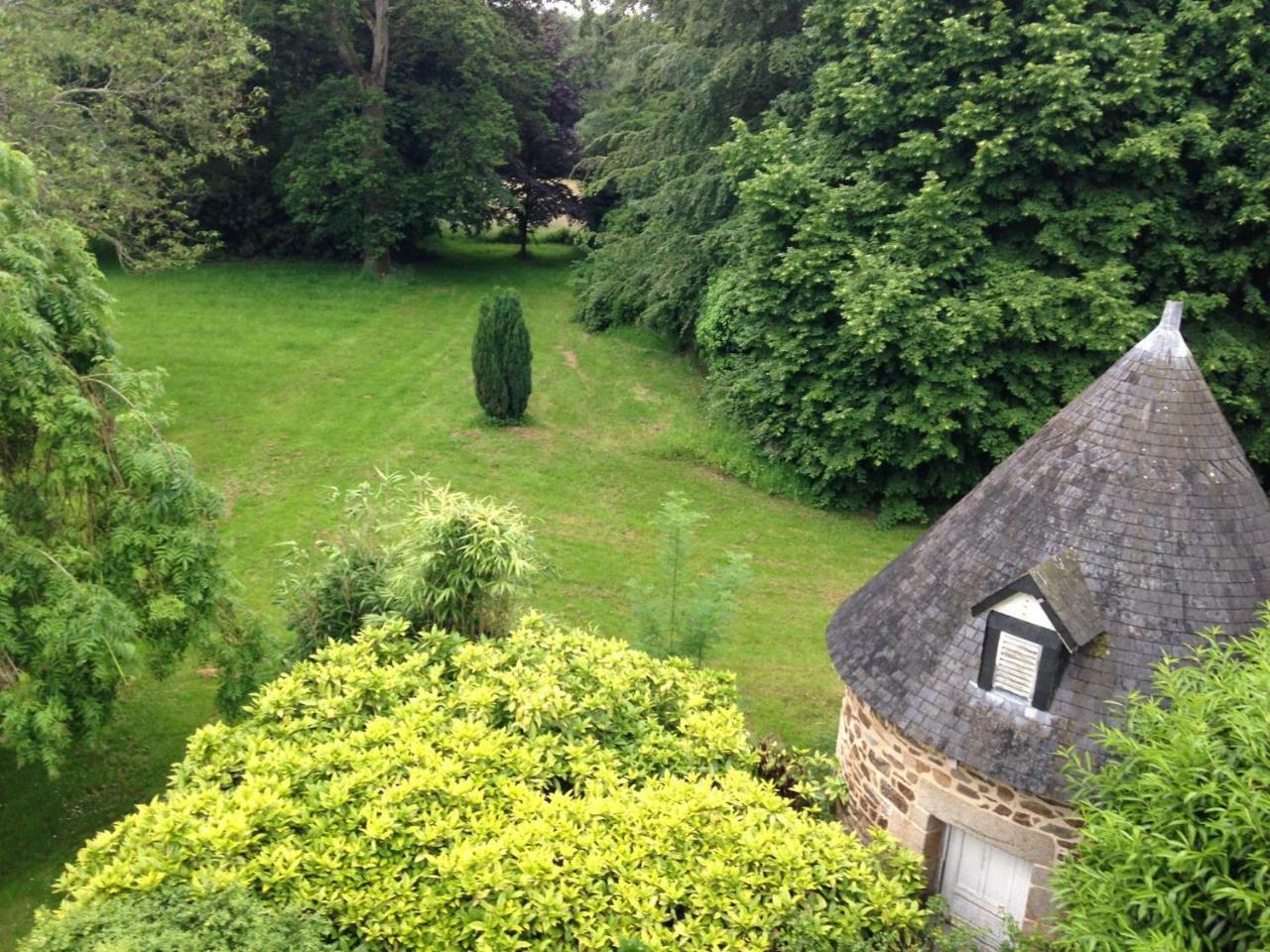 Chateau Isigny, Ideal Pour Les Familles Avec Enfants Et Les Animaux De Compagnie, Situe A Proximite Du Mont Saint-Michel Buitenkant foto